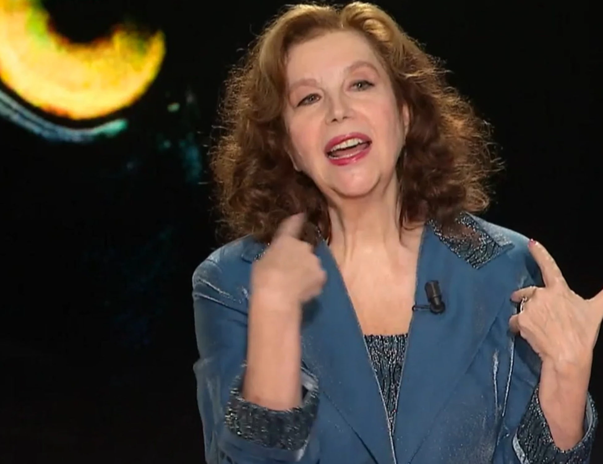 Stefania Sandrelli a Belve senza slip, Fagnani sconvolta