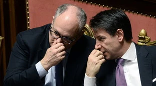 Decreto aprile slitta a giugno? Retroscena: tensione nel governo, "errore di calcolo dell'Inps"