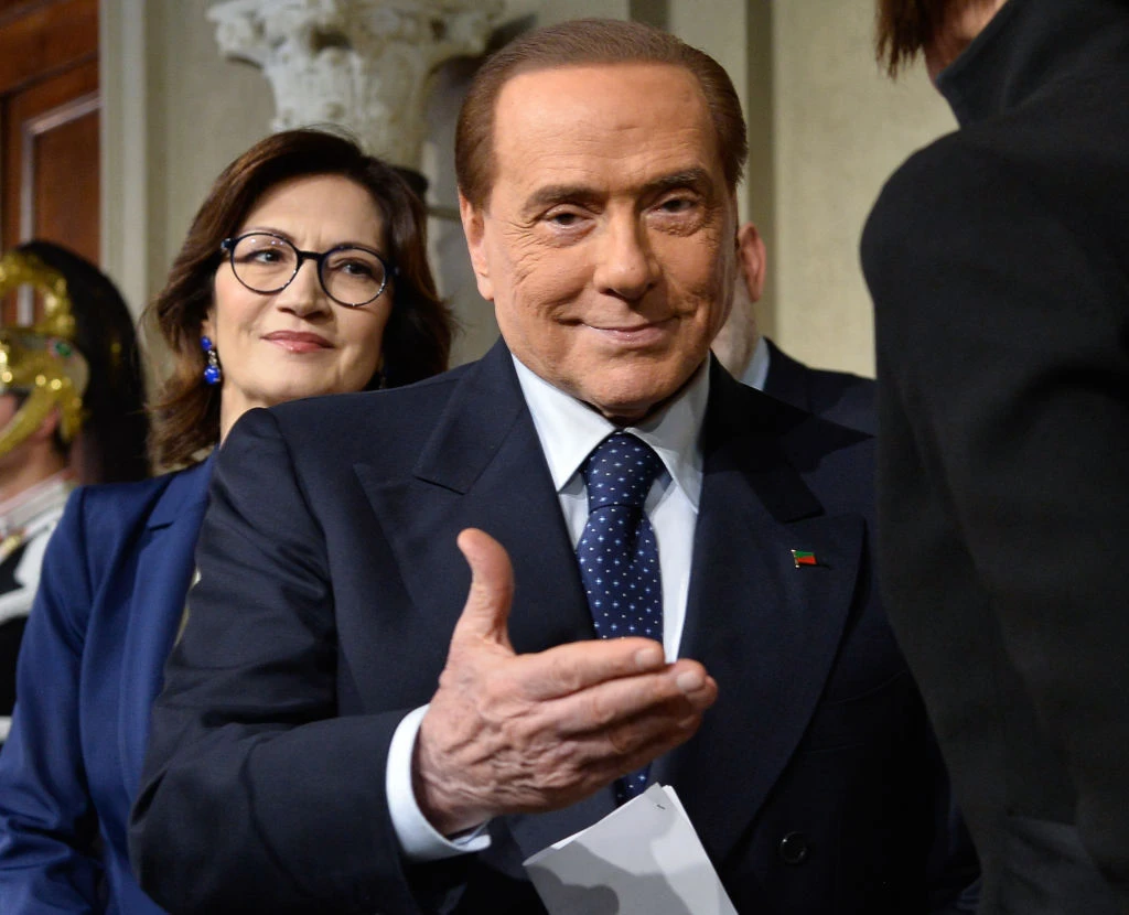 Silvio Berlusconi, la bomba dentro Forza Italia: "Ad ottobre torna in Parlamento, chi gli lascerà il seggio"