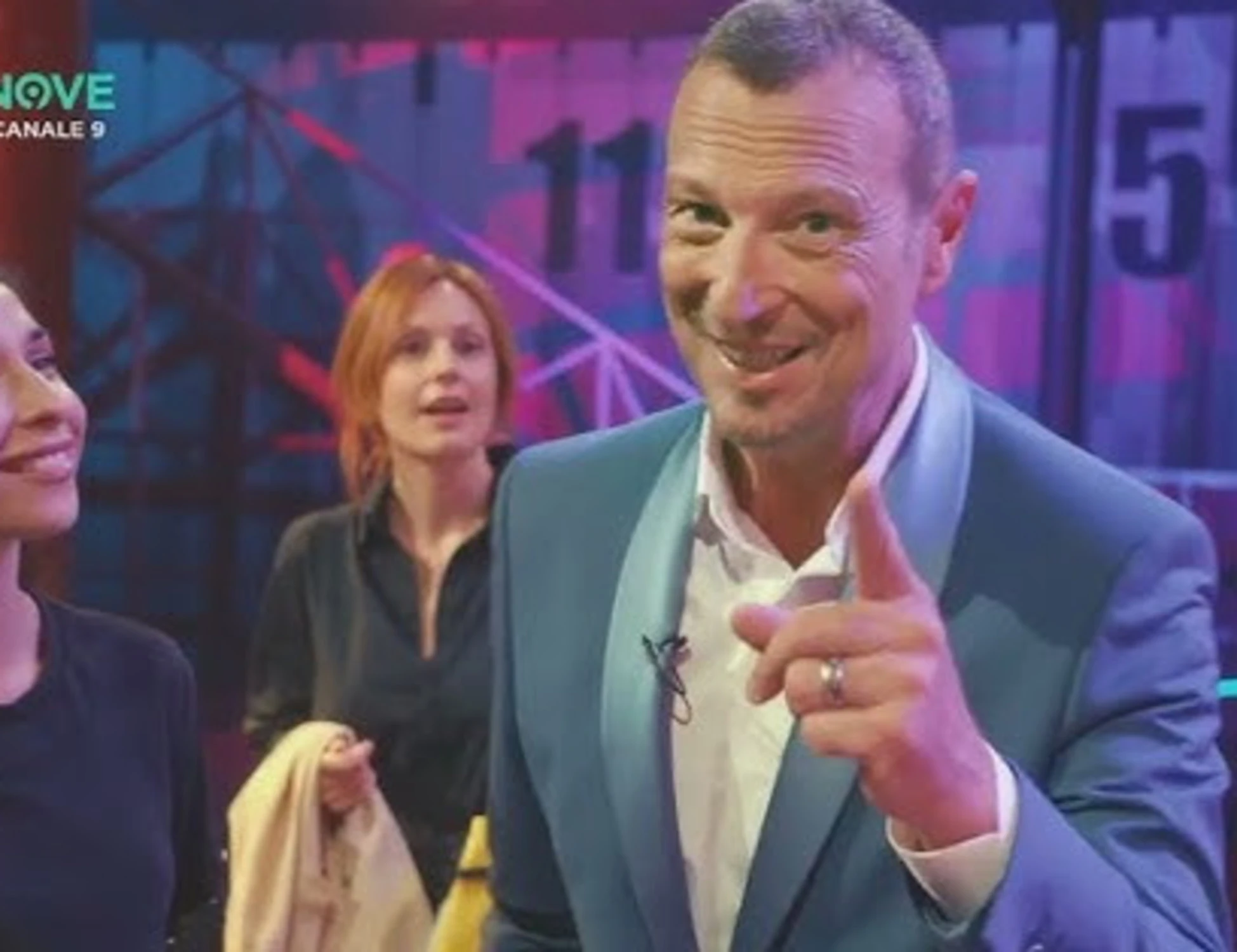 Amadeus, tam-tam impazzito: addio Nove, scatta il "derby"