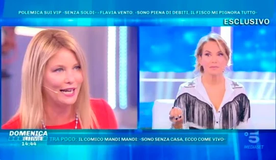 Domenica Live, Flavia Vento rovinata: "Il Fisco mi pignora tutto". La follia: "E allora..."