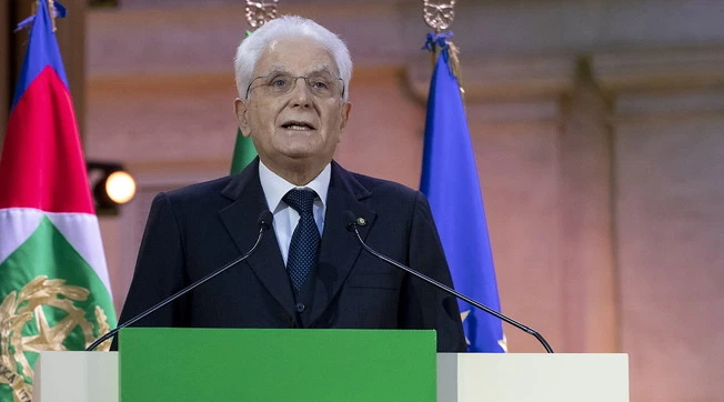 Sergio Mattarella, telefonata a Bonaccini e Toti sul dpcm: "Massima collaborazione tra tutte le istituzioni dello Stato"