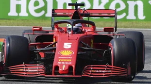 Sebastian Vettel entra nella storia dalla porta sbagliata: qualifiche Monza, una Ferrari mai così male
