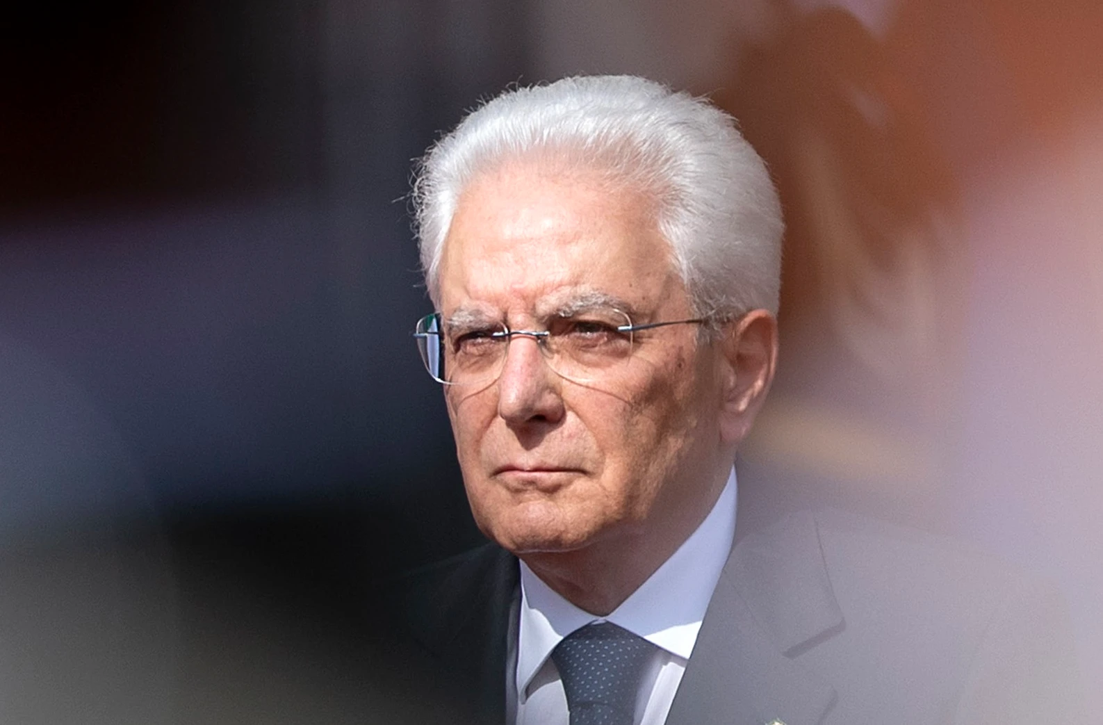 Sergio Mattarella, attacchi su Twitter: gli account risultano creati in Israele ed Estonia, ma...
