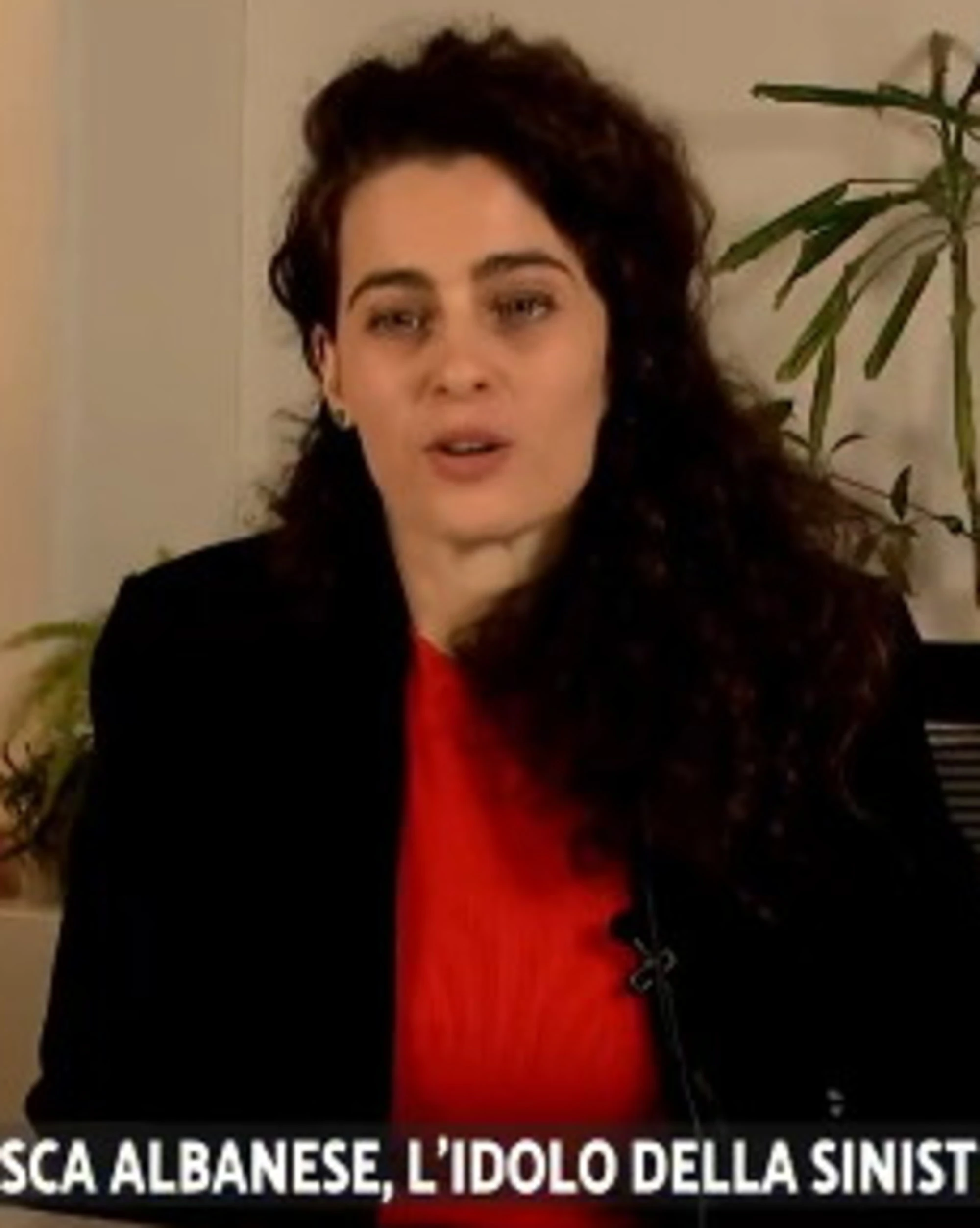 Francesca Albanese, il delirio dell'attivista: "Finirà sui libri di storia"