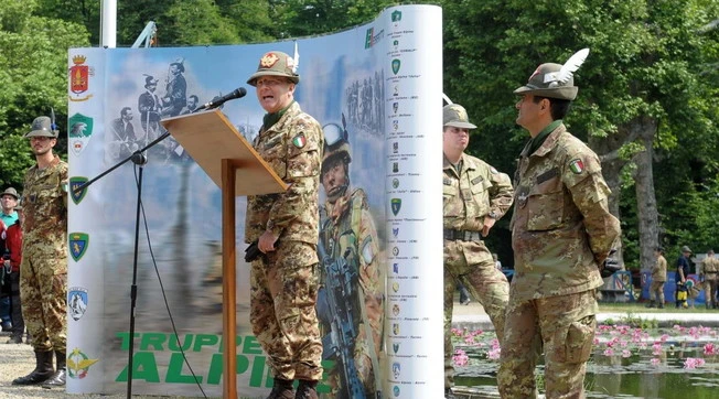 Non solo generale Figliuolo, ecco chi sono i 3mila alpini che hanno salvato l'Italia: tutti i loro segreti
