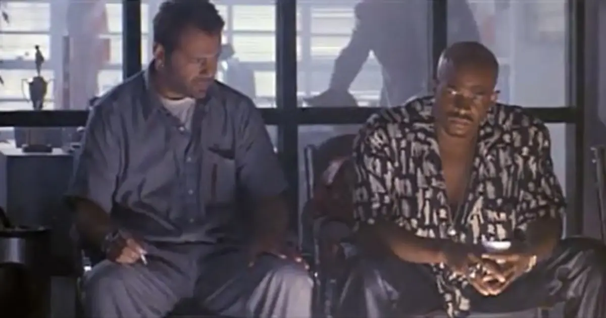 "L'ultimo boy scout", Bruce Willis al suo meglio nei panni dell'eroe sfigato