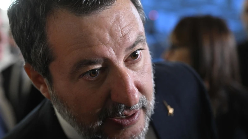 https://media.liberoquotidiano.it/0k56aLb-_zmGjqh8vvKAUtl3M3lMWhVtfZVgp24fliM/width:800/quality:90/aW1hZ2VzLzIwMjUvMTAvMDcvMTEwNTQ0OTQxLWNkOTcwMDNhLTk4NDQtNGQ0Yy04NzRmLWNkNjhlMTUzNDM1MC5qcGc.webp
