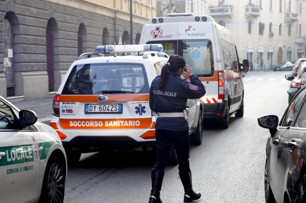 Immigrazione, un avvocato non gli dà l'elemosina: straniero lo accoltella