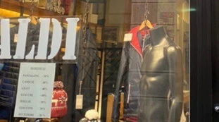 Giuseppe Conte, il messaggio-choc in vetrina: "Speriamo che il premier muoia"