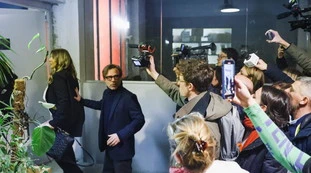 Pedretti, Selvaggia Lucarelli "scappa" dalle domande: "No perdonami"