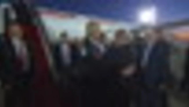 https://media.liberoquotidiano.it/0sgJ3II7Fbfba26nVl9d6TqH1vHZBL1voImCiyjA7jg/width:800/quality:90/aW1hZ2VzLzIwMjUvMDkvMDQvMDkyOTM1MjI0LWJjNjRlOTI3LTZhYzEtNDdiNS1iYWFjLWQ2YTY2ODNkZTUxYS5qcGc.webp