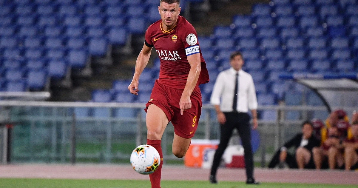 Dzeko ribalta la Sampdoria, 3 punti per la Roma: il sogno-Champions è vivo