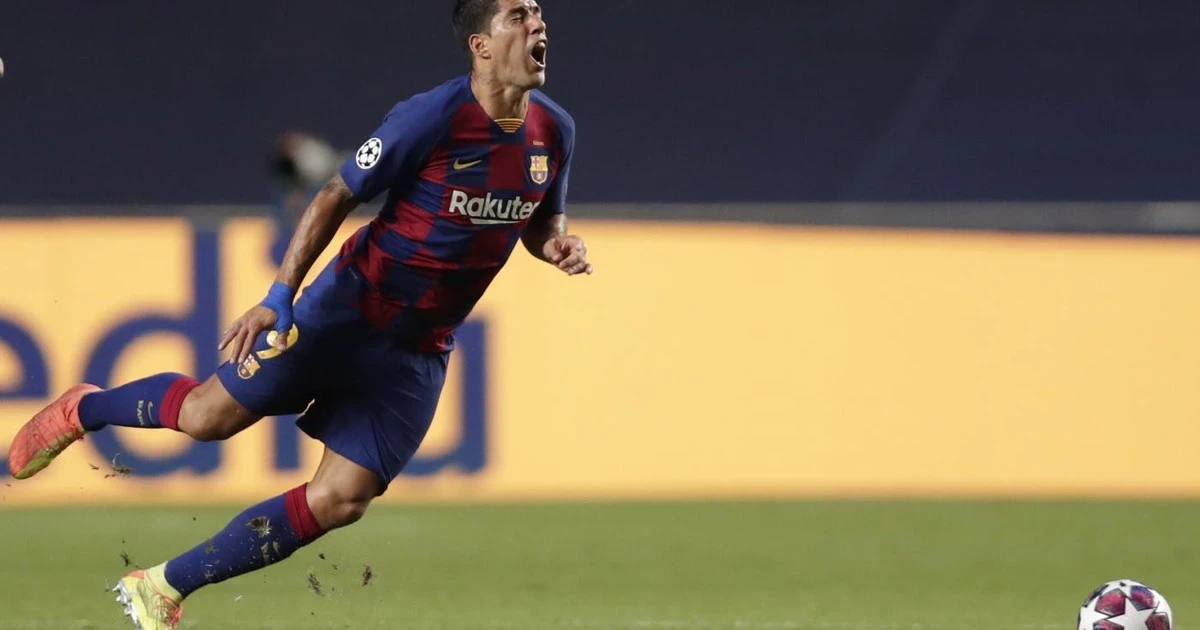 Luis Suarez offerto alla Juventus: tentazione del tridente dei sogni, ma i conti del club dicono Dzeko