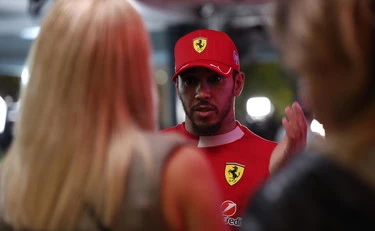 Lewis Hamilton, il dramma sportivo in una frase: "Lo so, Sherlock"