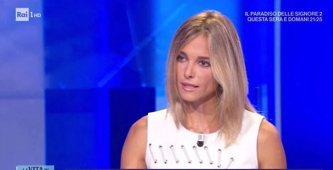 Vita in diretta, Francesca Fialdini e la domanda "irrispettosa": "Perché continuate?", spettatori in rivolta