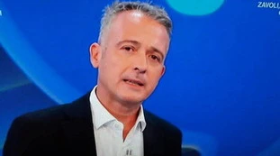 Io e Te, "quanto mi piace fare il moralista": pazzesco, Pierluigi Diaco smonta ancora il suo ospite (che crolla)