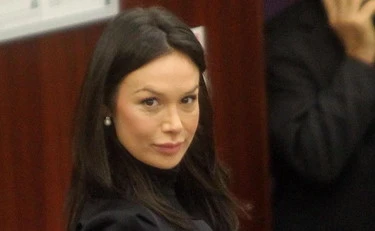 Nicole Minetti, tempesta d'odio dopo la grazia: ecco tutti gli insulti