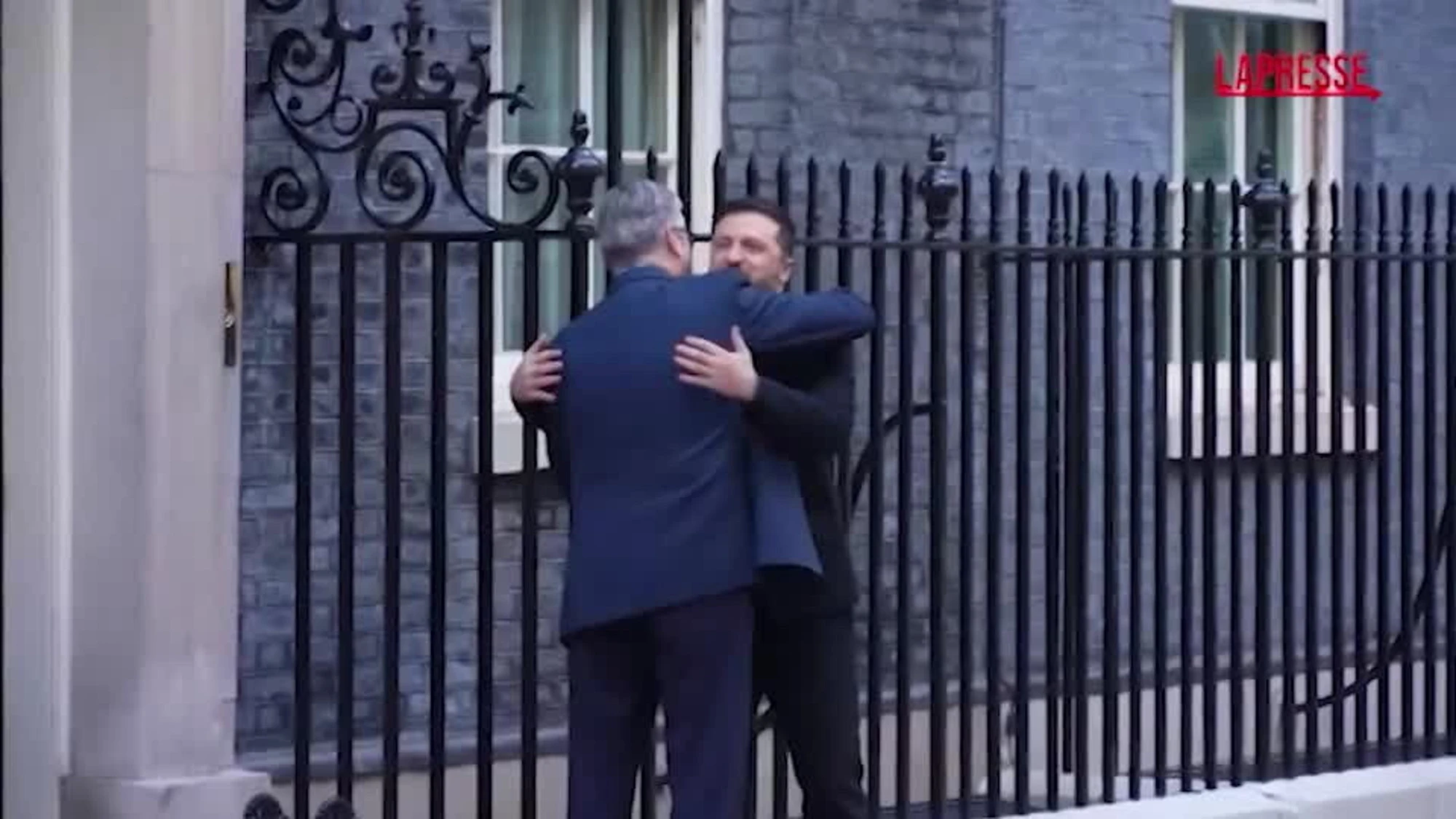 Zelensky presenta a Londra il drone Octopus