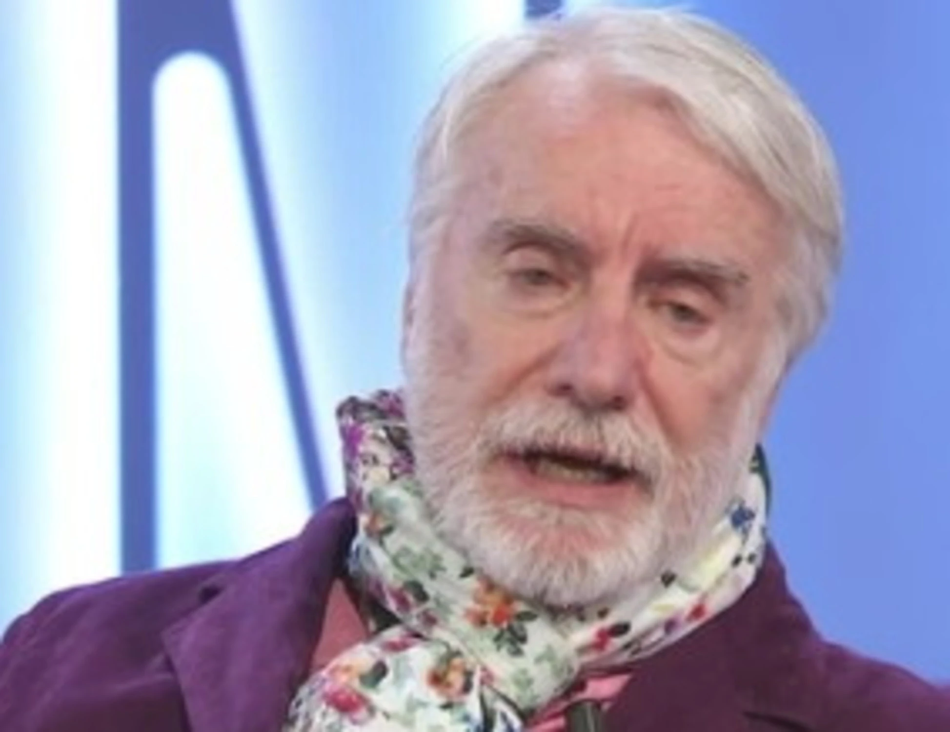 Paolo Crepet, bordate contro Sanremo 2026 e Sal Da Vinci: "Mediocre, ignobile perfezione"