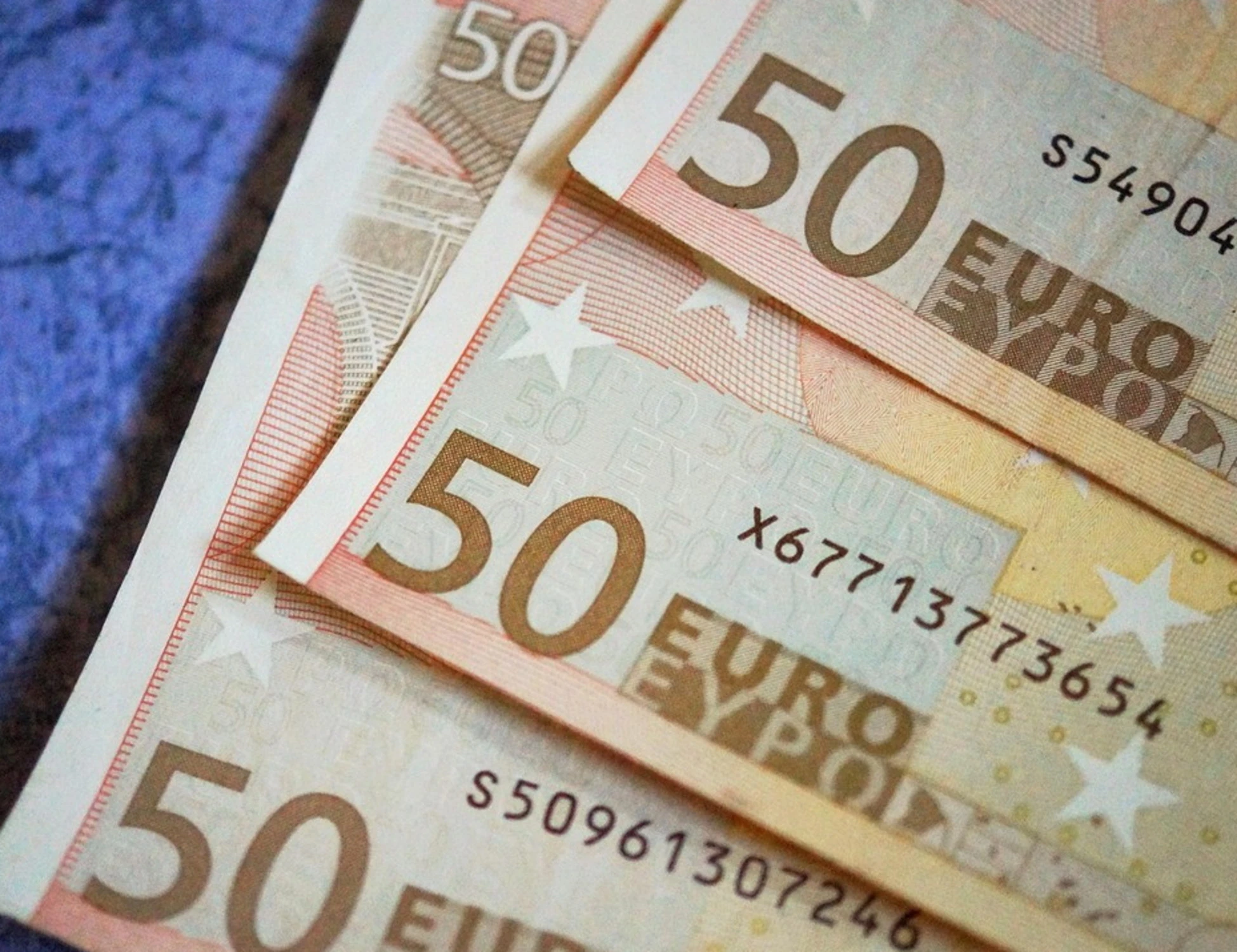 Bce, il contante è cosa buona e giusta: contrordine, compagni