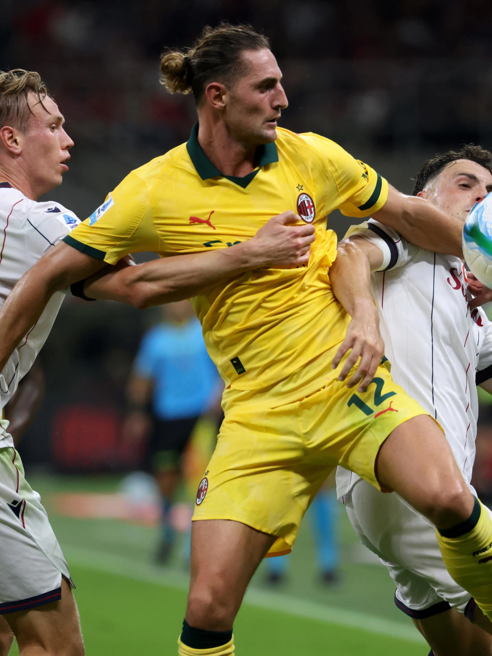 Milan, Rabiot sbrocca: "Tutto questo è assurdo"