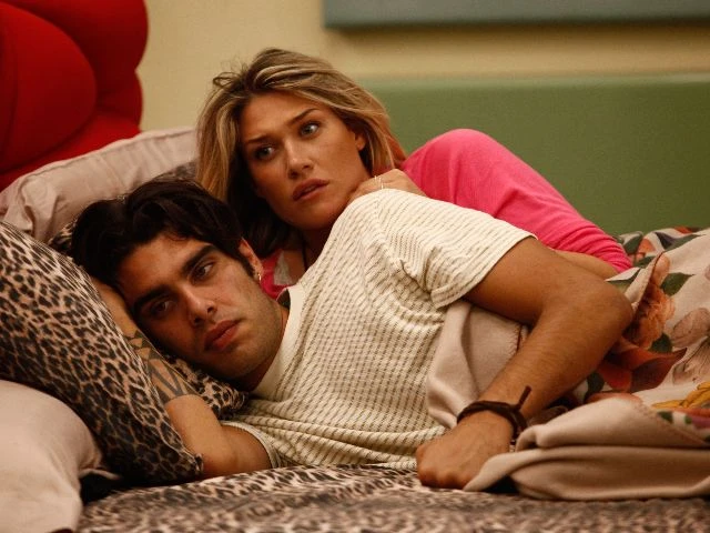 Grande fratello vip, Stefano Sala e Benedetta Mazza ci cascano? Lo strano messaggio di Dasha