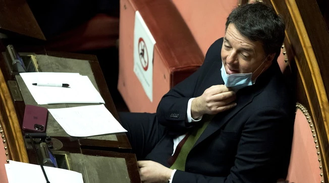 Matteo Renzi, la frase nel retroscena di Minzolini: "Se Salvini è intelligente, ci divertiremo un mondo"