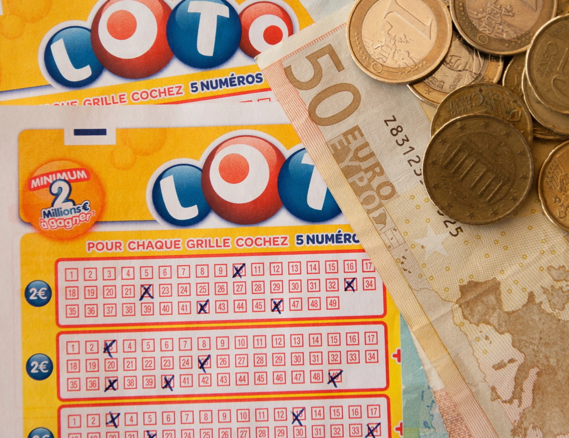 SuperEnalotto, a Oggiono è caccia al vincitore dei 223 milioni: spunta il nome di Roberto