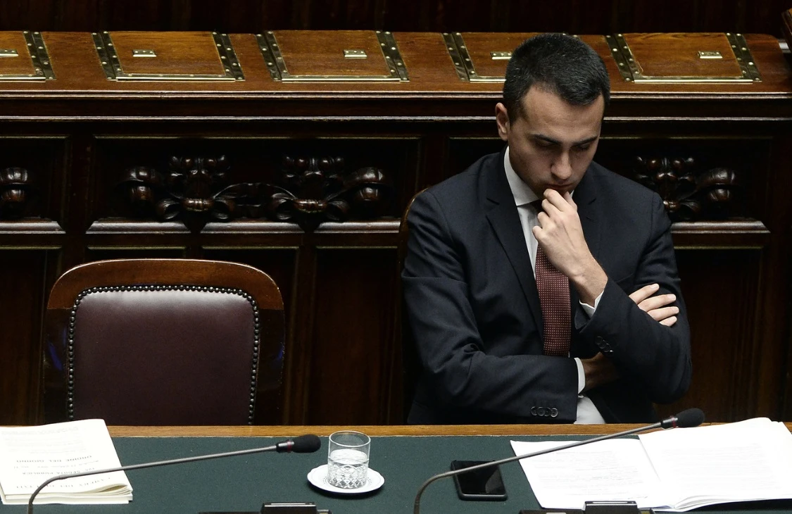Luigi Di Maio, alle Europee sarà il tracollo. La voce dal M5S: "I nostri elettori non le amano molto..."