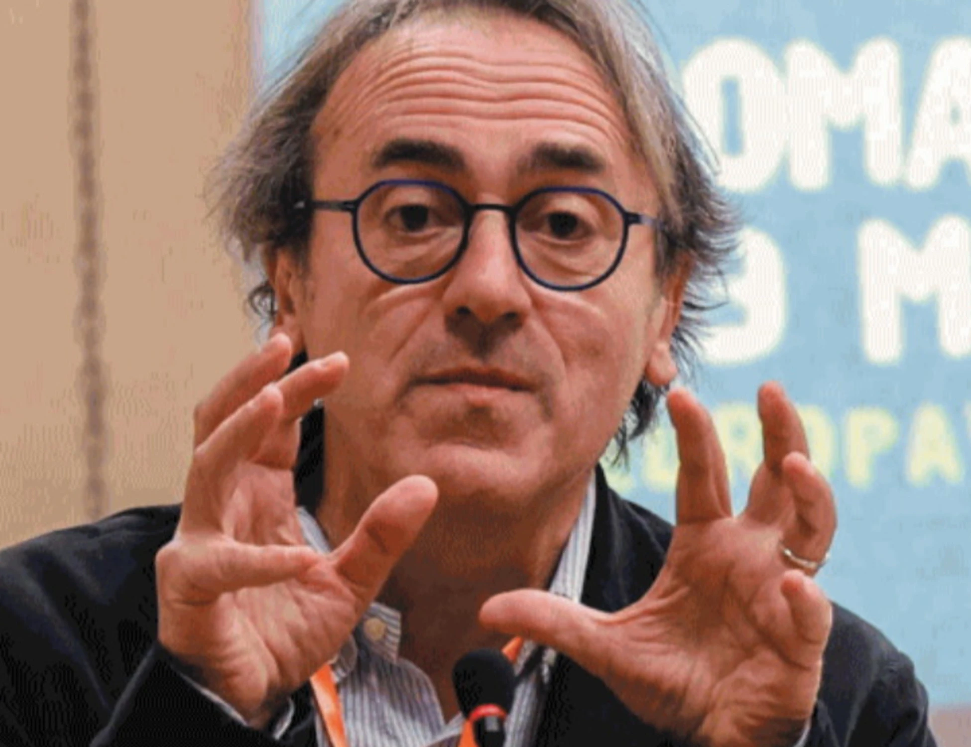 Bonelli, tour "da Casta" a Napoli: va dove la plebe non può