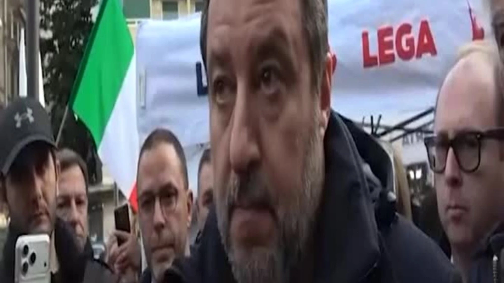 Scontri a Torino, Salvini: "Mancata Prevenzione? Nessuno pensava a questo livello di violenza"
