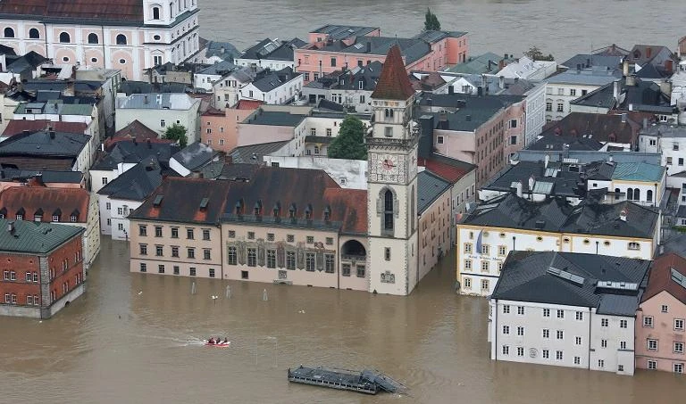 La città di Passau sommersa dall'acqua