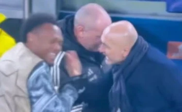Juventus-Benfica, Spalletti e la rissa col tifoso: "E te ne stai a casa!"