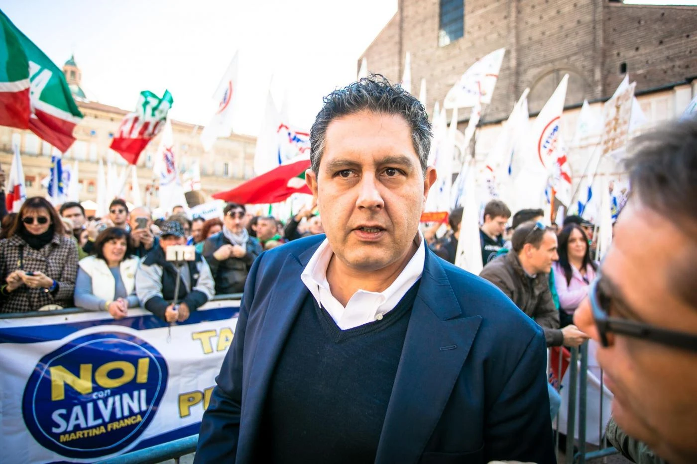 Silvio Berlusconi, il dramma politico: Giovanni Toti lo massacra ancora. "Siamo malati, lo ammetta"