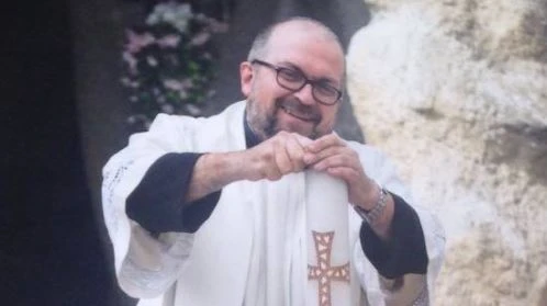 Don Lorenzo Guidotti rimprovera la 17enne vittima di stupro: "Se vai ubriaca col marocchino cosa ti aspetti?"