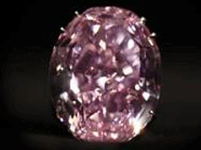 'Pink Star', il diamante da 60 milioni di dollari va all'asta a Ginevra