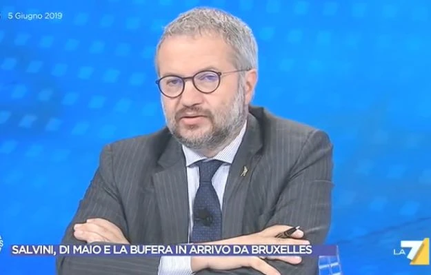 Claudio Borghi: &quot;La procedura di infrazione Ue? Non faremo la guerra a Moscovici che ha gli scatoloni in mano&quot;