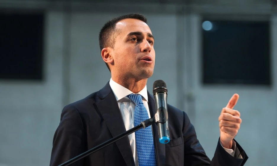 Luigi Di Maio sale al Quirinale per incontrare Mattarella ma...