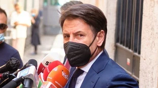 Giuseppe Conte kamikaze, la strategia per fare fuori Draghi (e Grillo): perché ora vuole sabotare le amministrative  