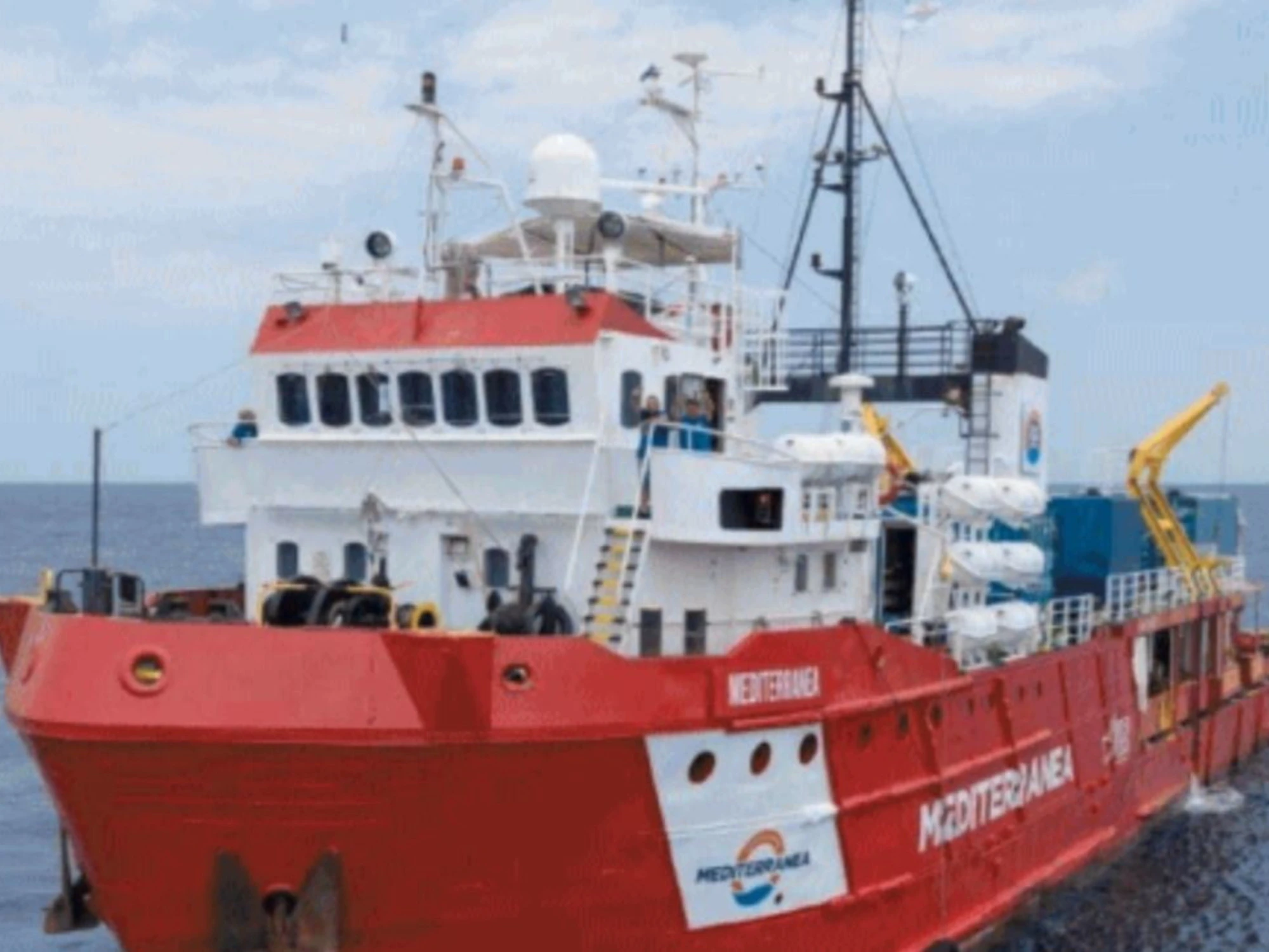 L'Ong di Casarini in mare: ecco la nuova nave