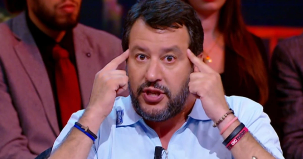 Matteo Salvini avverte Angela Merkel: "Noi non dimentichiamo". Pizza e mafia, "lo sfregio tedesco a Giovanni Falcone"