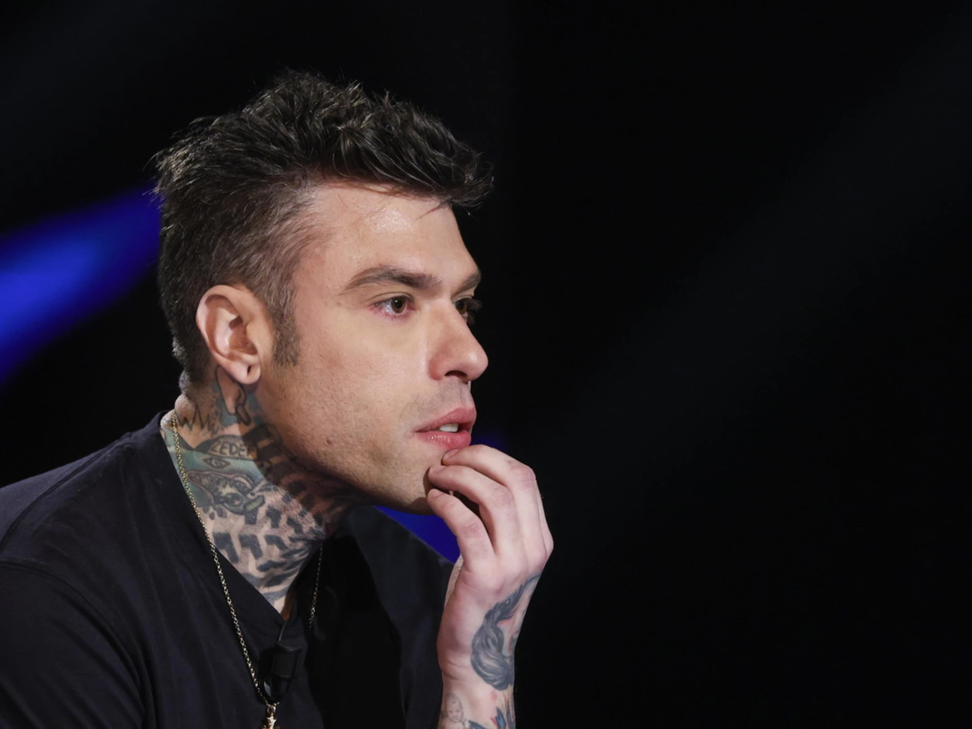 Fedez ricoverato a Milano: "Arrivato in ambulanza", le sue condizioni