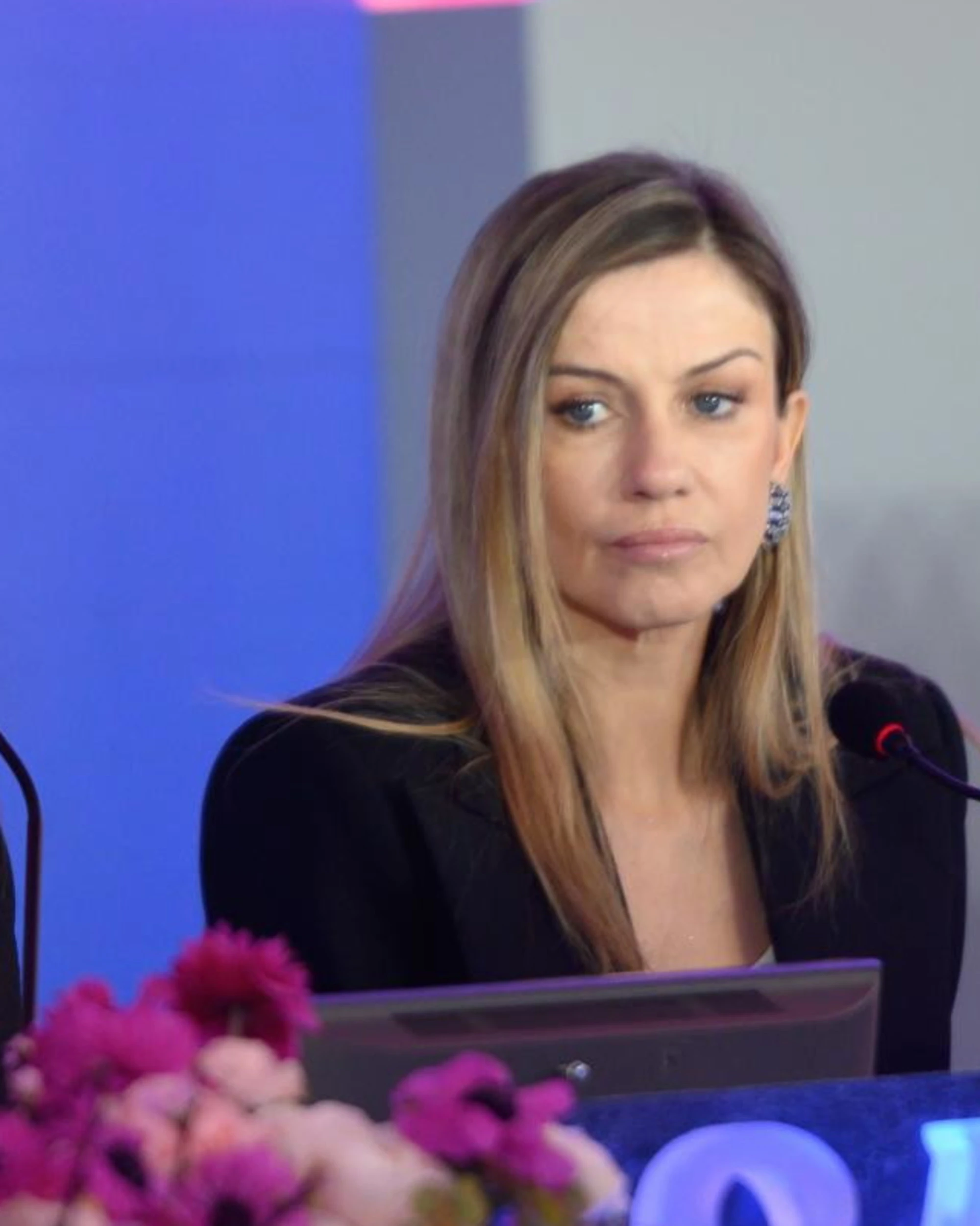 Chiara Iezzi, "per tutti ero la stron**": lite con la sorella Paola, lo sfogo
