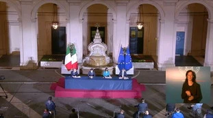 Nuovo Dpcm, scuole chiuse in zona rossa e in aree ad alto contagio. Tutte le regole valide fino a Pasquetta
