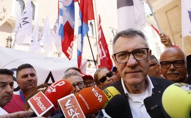 Repubblica in agitazione, i giornalisti oggi in piazza: scioperano con Landini