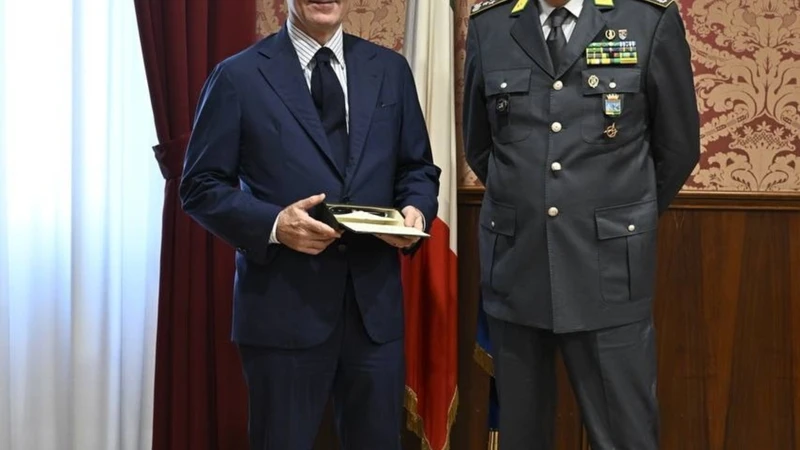 https://media.liberoquotidiano.it/1WXxsT-kyLMbdIag8kVHyX9FnzEb4ZTVXnt0d-cf2mo/width:800/quality:90/aW1hZ2VzLzIwMjUvMDkvMTcvMTcxMTMwMzY1LTdjMTg1Y2I3LTdhYTAtNDc0Zi1iNjE3LTRiM2IxNmY4ZDBhOS5qcGVn.webp