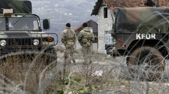 Kosovo, venti di guerra. la Serbia: "Esercito al confine"