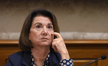 Eugenia Roccella, il marito disperso nel lago di Vico: "Non è più riemerso dall'acqua"