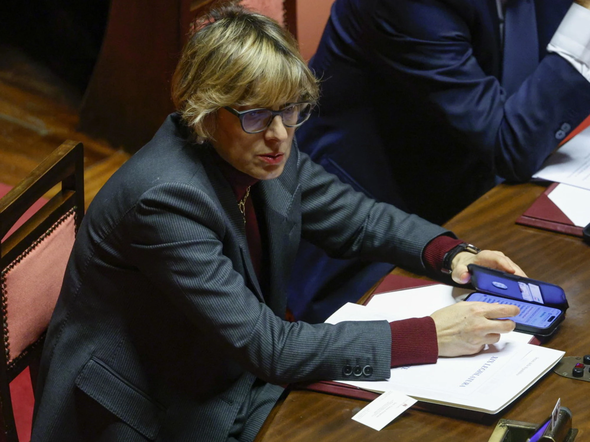 Ddl Stupri, la Bongiorno sostituisce "consenso" con "dissenso"? La sinistra impazzisce